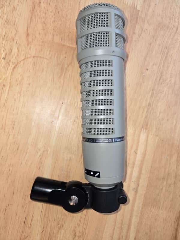 Electro-Voice RE20 Cardioid Dynamic Microphone 1968 - Present - Gray image 1