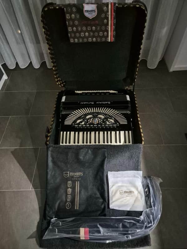 Settimio Soprani Artist 6 Accordion image 1