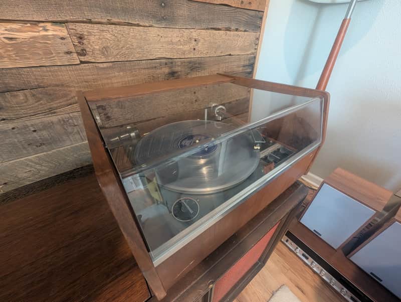 Serviced Garrard SL95, Shure M55E, New stylus