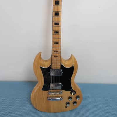 Vintage 1970s Teisco Lark SG Guitar MIJ Lawsuit 2 PU Split In Lower Horn Similar To Ampeg Stud SG Natural