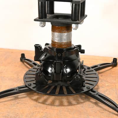 Chief CMA362 C-Clamp Pipe Mount with Premier Mounts PDS-PLUS Mount CG01NNM image 3