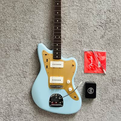 Mint with Upgrades Fender Vintera II '50s Jazzmaster with Rosewood Fretboard - Sonic Blue image 2