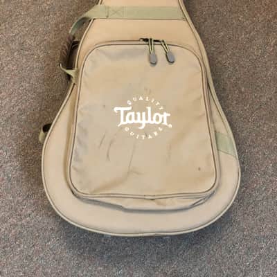 Taylor GS Mini Acoustic Guitar Gig Bag (with shoulder straps) image 3