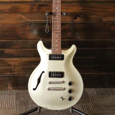 1999 USA Hamer Artist Vanguard Silver Sparkle ES Hollow w/Hardshell image 1