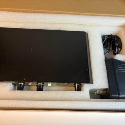 Studio Projects VTB1 Tube Microphone Preamp - With Box and Power Supply image 10
