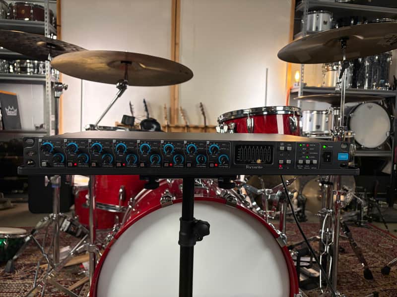 Focusrite OctoPre MkII 2010s - Black image 1