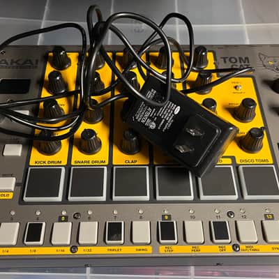 Akai Tom Cat Analog Drum Machine image 2