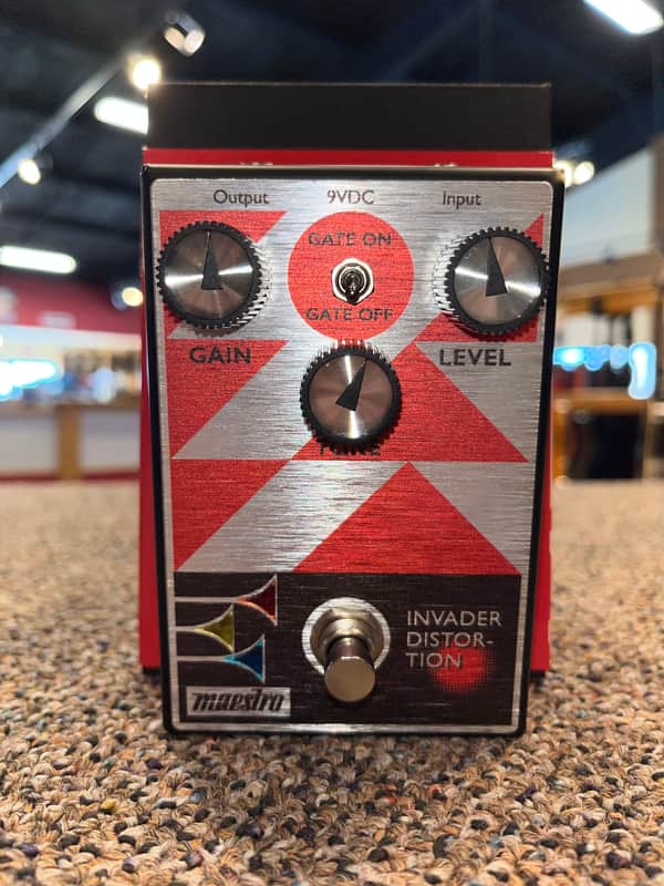 Maestro Invader Distortion | Reverb