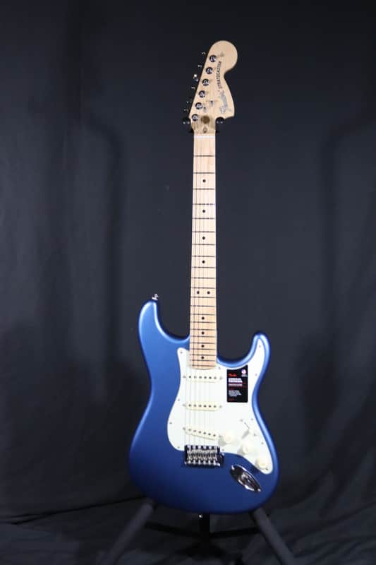 Fender American Performer Stratocaster with Maple Fretboard 2018 - Present - Satin Lake Placid Blue image 1
