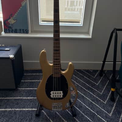 Ernie Ball Music Man StingRay 4 H Slo Special image 4