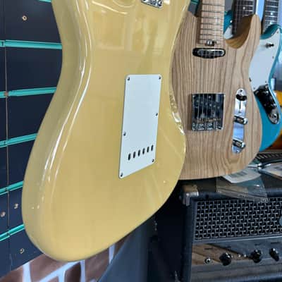 Fender American Vintage II '57 Stratocaster Vintage Blonde 2023 Electric Guitar image 10