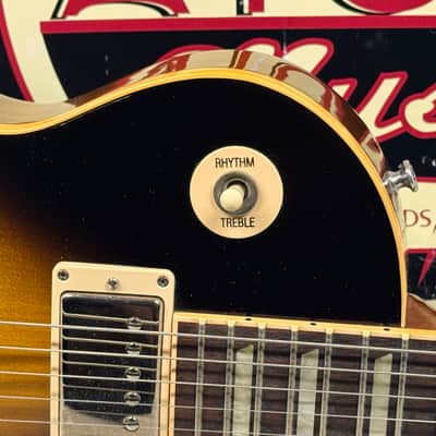 Gibson LPCGVSCH1 Les Paul Traditional Pro Guitar with Case 2012 - Vintage Sunburst image 3