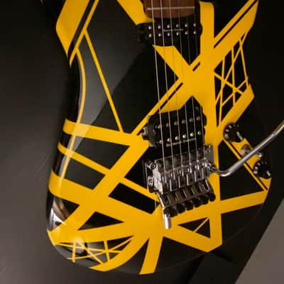 Bumblebee Yellow and Black EVH Build image 7