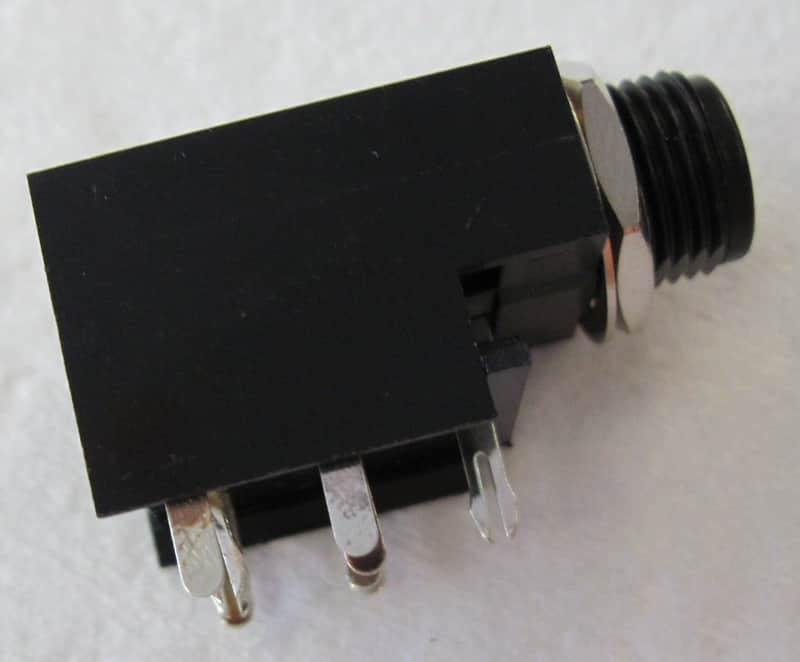 Fender Amplifier 9-pin Stereo Input Jack  0062765000 image 1