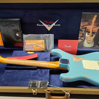Fender 1955 Stratocaster Custom Shop Heavy Relic BRAND NEW Daphne Blue American Vintage 55-1956 50s 1950's USA 1 of 1 Limited Edition Master Aged Roadworn Ash Guitar image 3