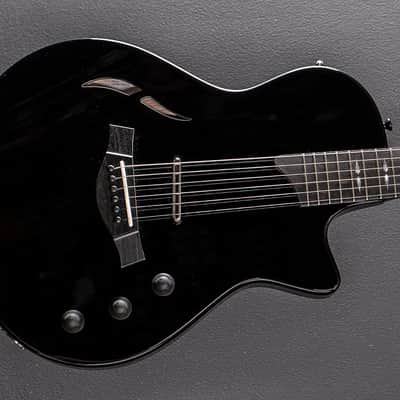 Taylor USED T5Z Pro '26 image 1