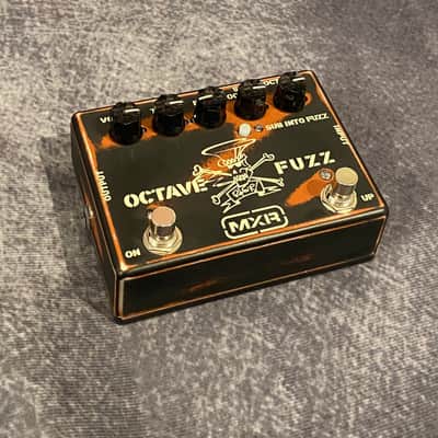 MXR Slash Octave Fuzz ~ Secondhand image 2