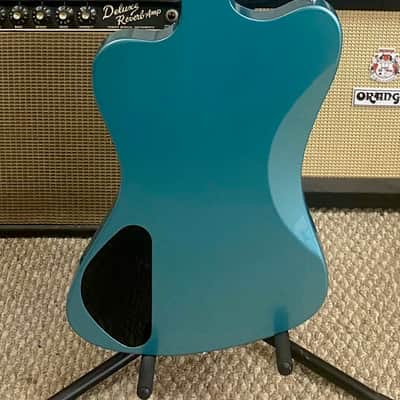 LIKE NEW: 2023 Gibson Non-Reverse Thunderbird - Faded Pelham image 4