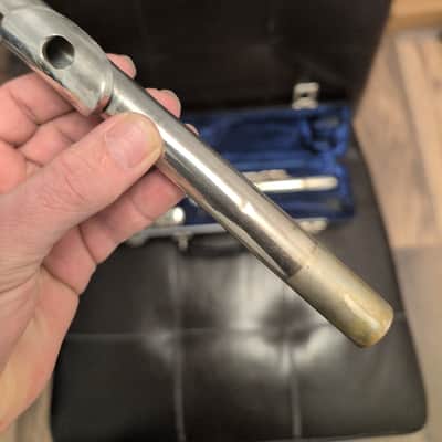 Armstrong 103 Student Model Open-Hole Flute with C Foot, - Silver-Plated image 2
