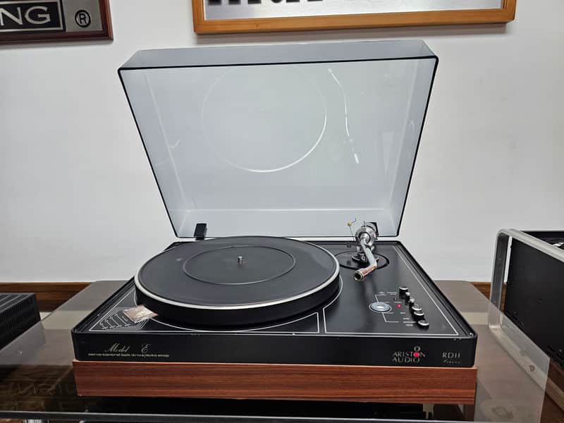 Ariston Audio RD11 Model E Belt Drive Turntable Need Service
