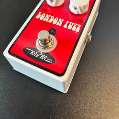 MJM Guitar FX London Fuzz 2017 - white image 1