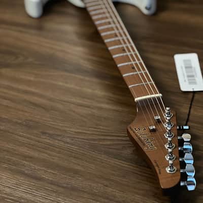 Soloking MS-1 Custom 24 HSS Flat Top in White Gloss Nafiri Special Run image 5