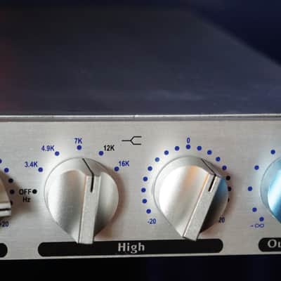 Chameleon Labs 7602 MKII Microphone Preamp Mic Pre Equalizer EQ image 3