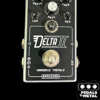 Spaceman Delta II Harmonic Tremolo 2021 - Black Edition - X18893 image 2