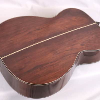 Bourgeois OMSIG/TS OM Signature Touchstone Series. Torrefied old growth Alaskan Sitka Spruce top, Madagascar Rosewood Back and Sides. image 9
