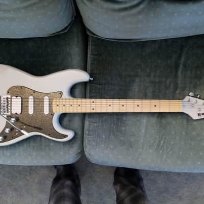 ~Cashified~ Kramer Strat-Style Pewter Rock 'n' Roller image 15