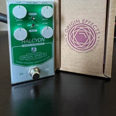 Origin Effects Halcyon Green Overdrive 2022 - Present - Silver / Green image 4