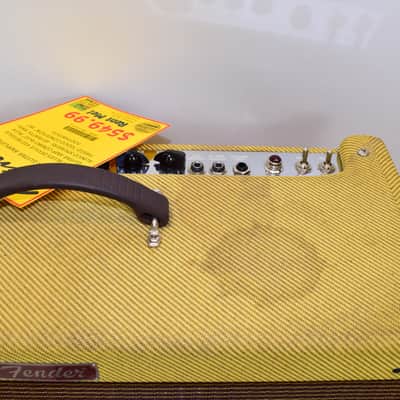 2007 Fender Blues DeVille 410 Reissue 60-Watt 4x10" Combo Guitar Amp, Tweed w/ Footswitch image 4