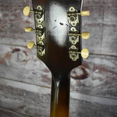 Silvertone H-61 1957 - Sunburst image 7