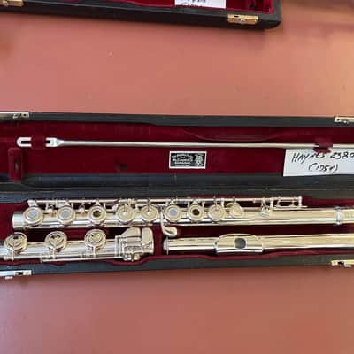 Vintage 1954 W.S Haynes Handmade Solid Silver Flute; with Case image 1