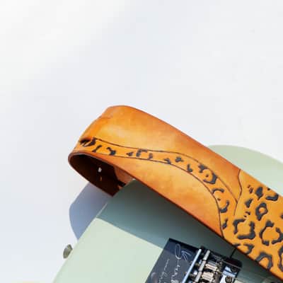 burnyblack custom made guitar strap leather - leopard pattern 1 yellow image 17