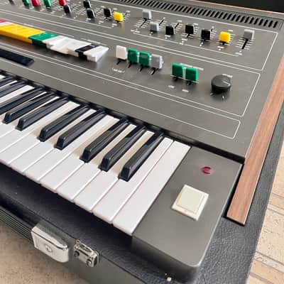 Yamaha CS-60 Polyphonic Synthesizer 1977 - Black image 2
