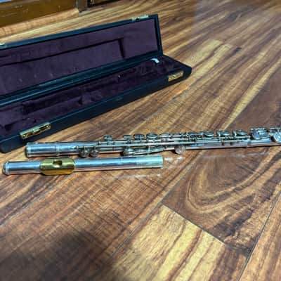 Yamaha YFL-372 with Gold Lip Plate image 6