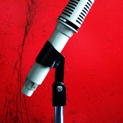 Vintage 1970's AKG D200E Cardioid Dynamic Microphone Low Z w accessories D190E D1000E # 2 image 14