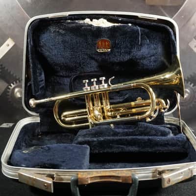 Conn Director Cornet w/ Original Case Brass Student Horn Player Grade image 2