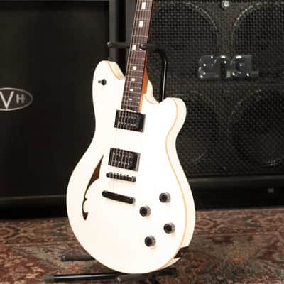 EVH SA-126 Standard Semi-Hollow Electric Guitar - Satin Vintage White image 12