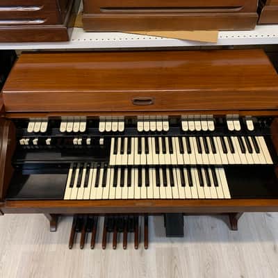 Hammond M 162 imagen 4