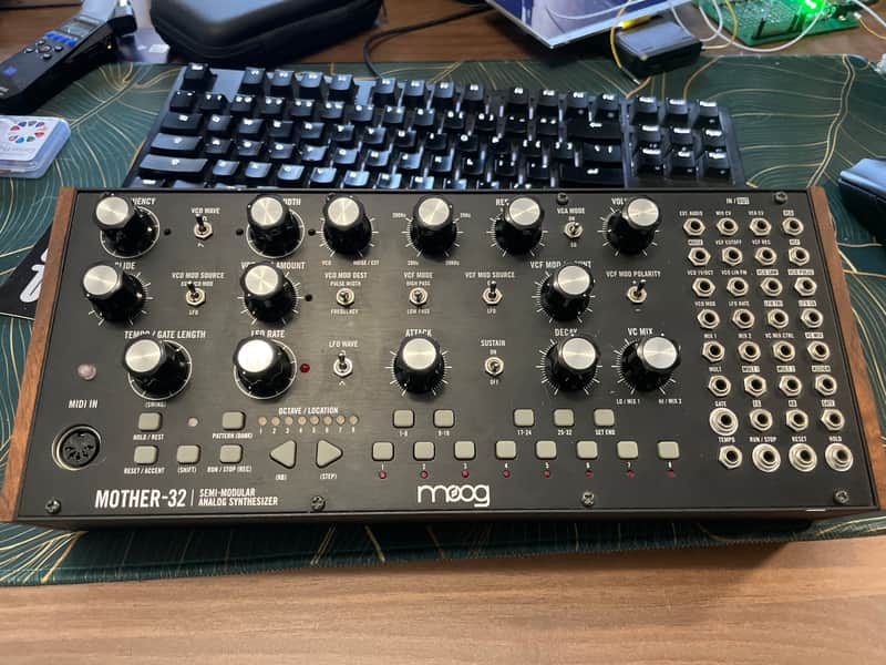 Moog Mother-32 Tabletop / Eurorack Semi-Modular Synthesizer