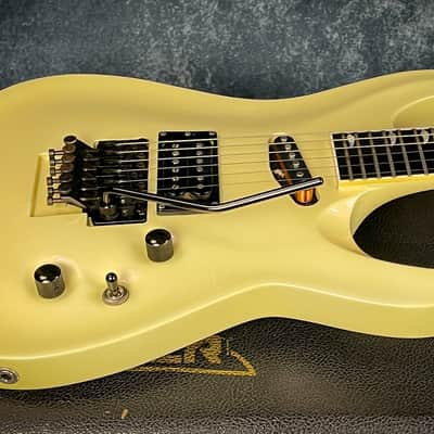 Kramer StageMaster Custom 1 1988 MIJ + Original Kramer Deluxe Hardshell Case image 15