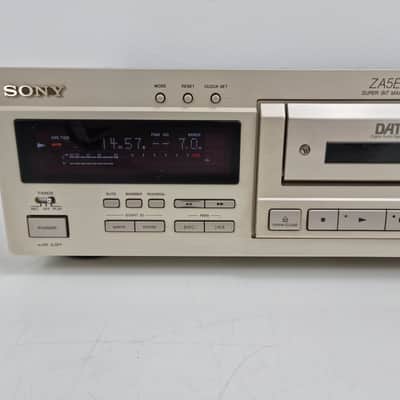 Sony DTC-ZA5ES  Digital Audio Tape Deck -  Fully Serviced - With German Manual image 6