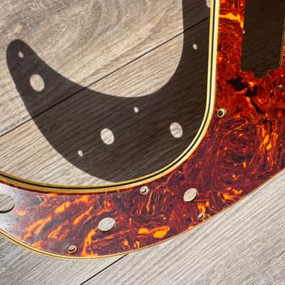 Vintage Fender Precision 60 thru 71  Tortoise USA avri 62 60’s pickguard USA image 9