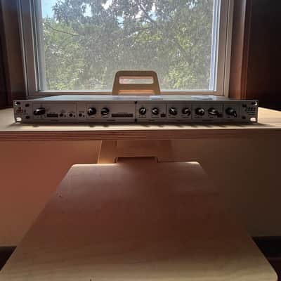 dbx 286s Microphone Preamp Processor 2010s - Silver image 2