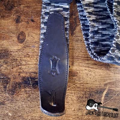 Levy's Leathers Woven/Poly Guitar Strap *USED* (2010s - Black/Grey) image 2