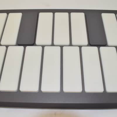 Pearl EM1 malletSTATION Adjustable Range Electronic Mallet Controller w/ Case - Previously Owned imagen 6