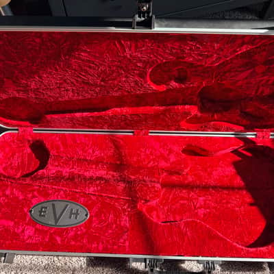 EVH Wolfgang USA Edward Van Halen Signature with Floyd Rose and Killswitch 2023 - Stealth Black image 6