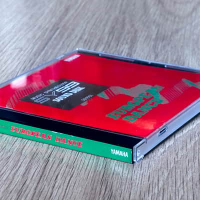 Yamaha SY99 - SD9901 - European Dance // Original Patches & Waveform Disk // BOXED image 4